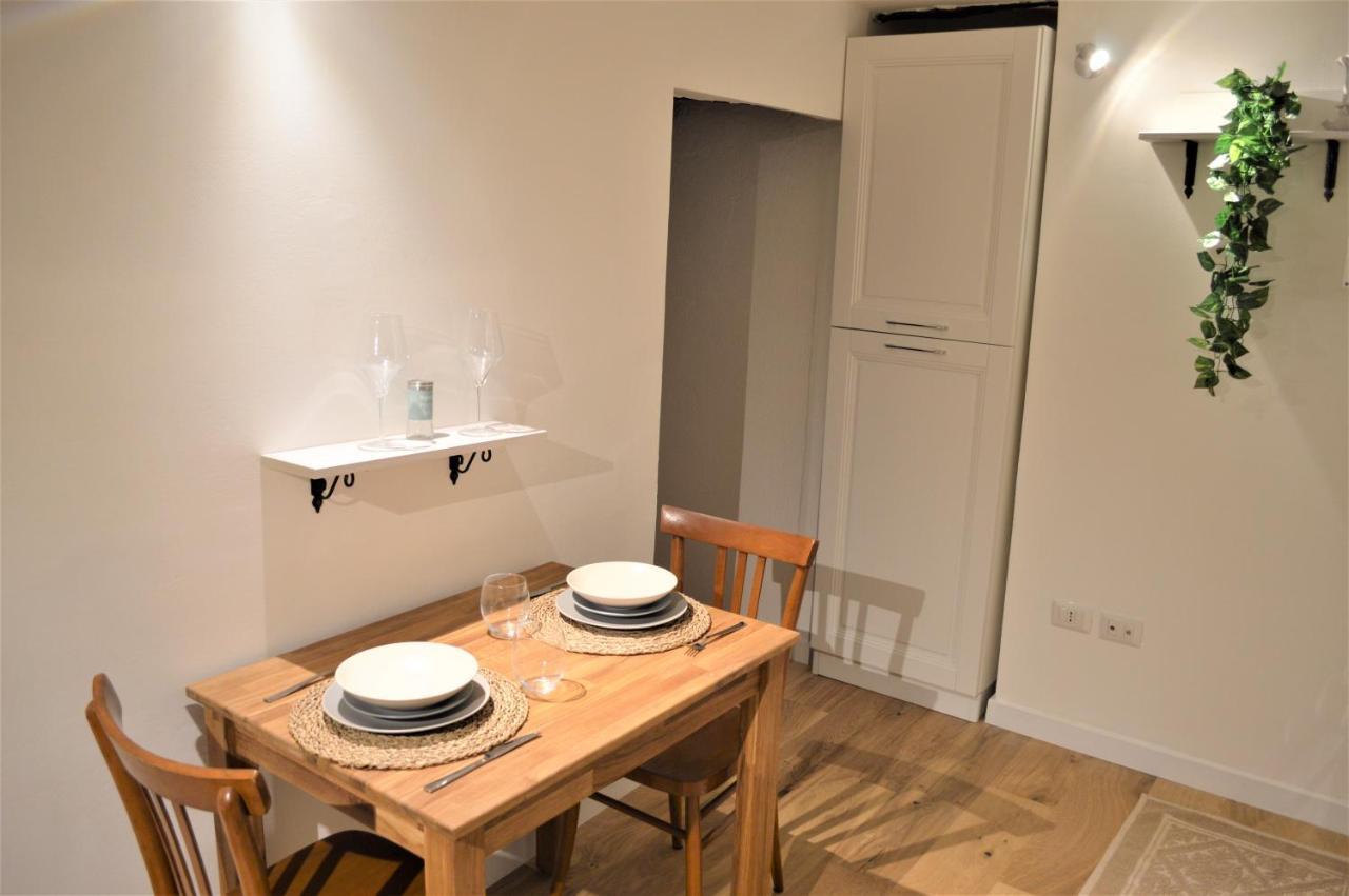 Domu 600 - Suite Mini Appartamento Cagliari Centro Storico Zewnętrze zdjęcie