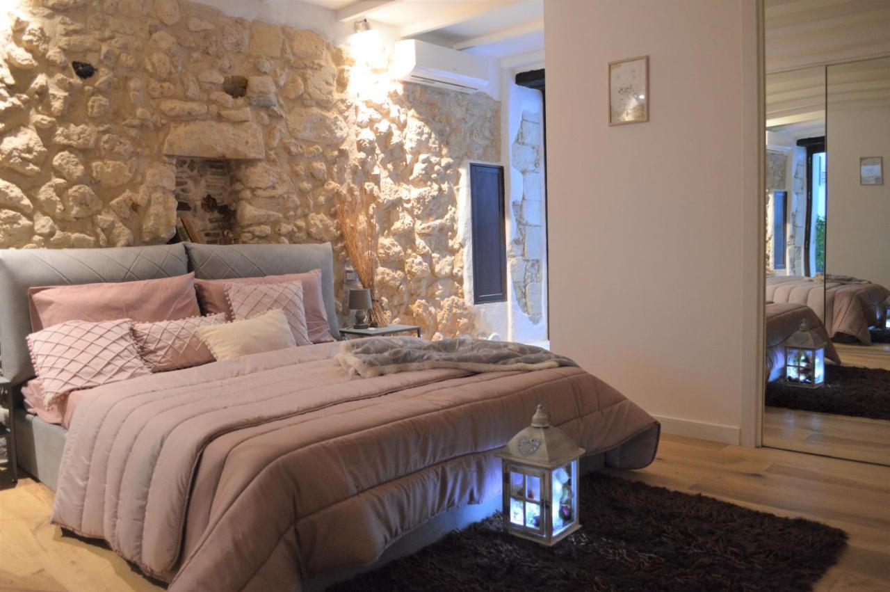 Domu 600 - Suite Mini Appartamento Cagliari Centro Storico Zewnętrze zdjęcie